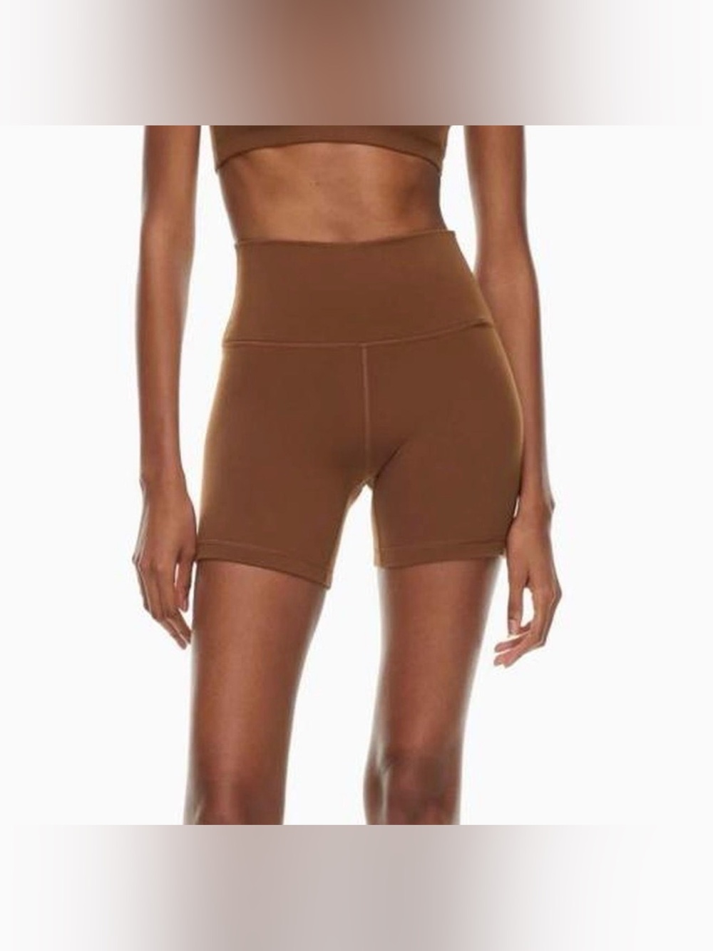 Aritzia Golden BUTTER Cheeky Hi-Rise 5" Short